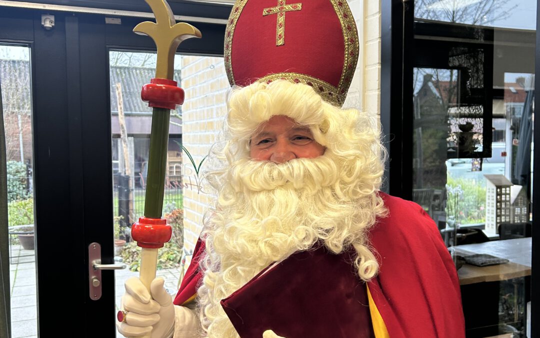 5-12-2025 sinterklaas samen met bingo Betsie op bezoek